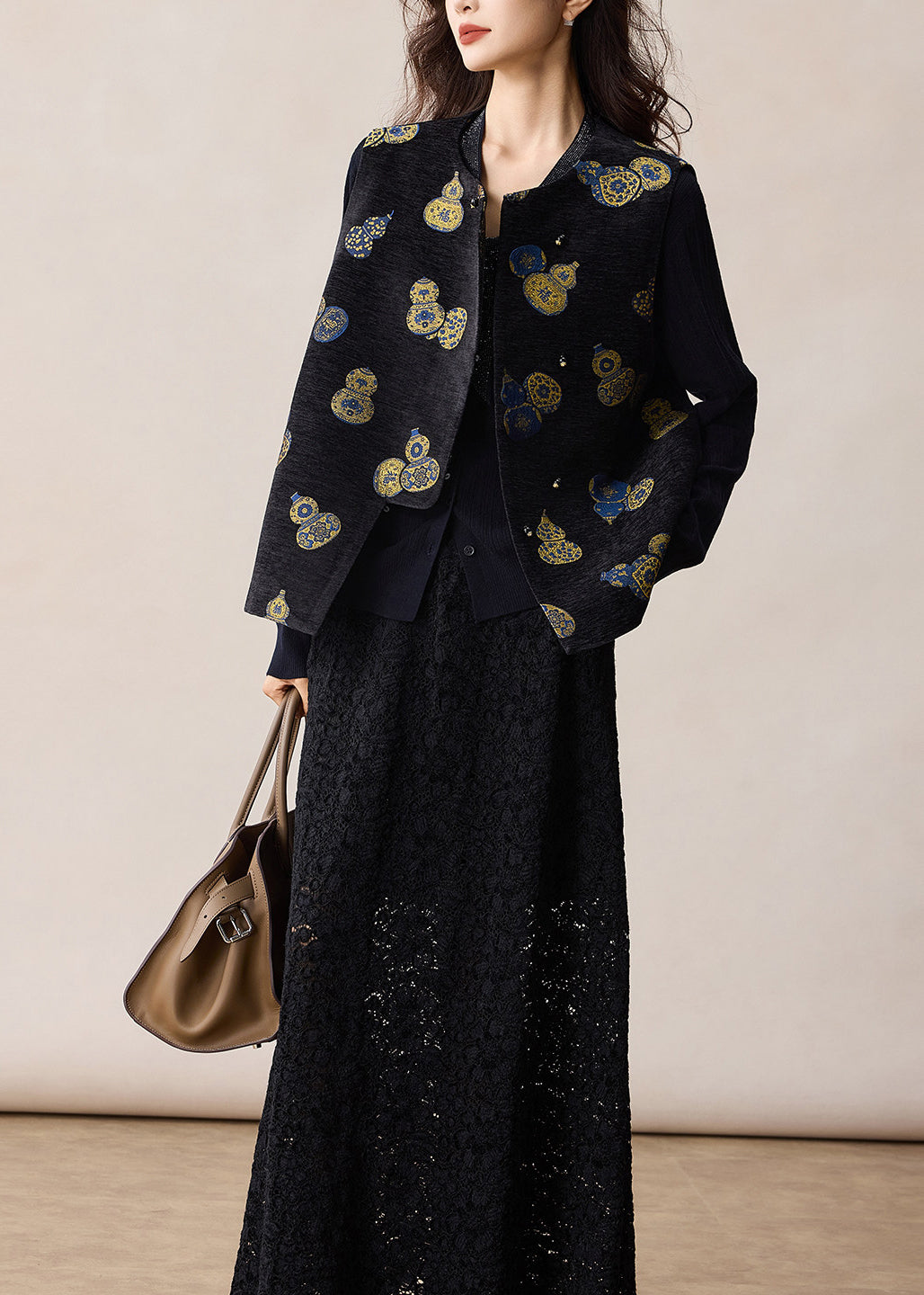 Chinese Style Black Jacquard Gourd Waistcoat Sleeveless