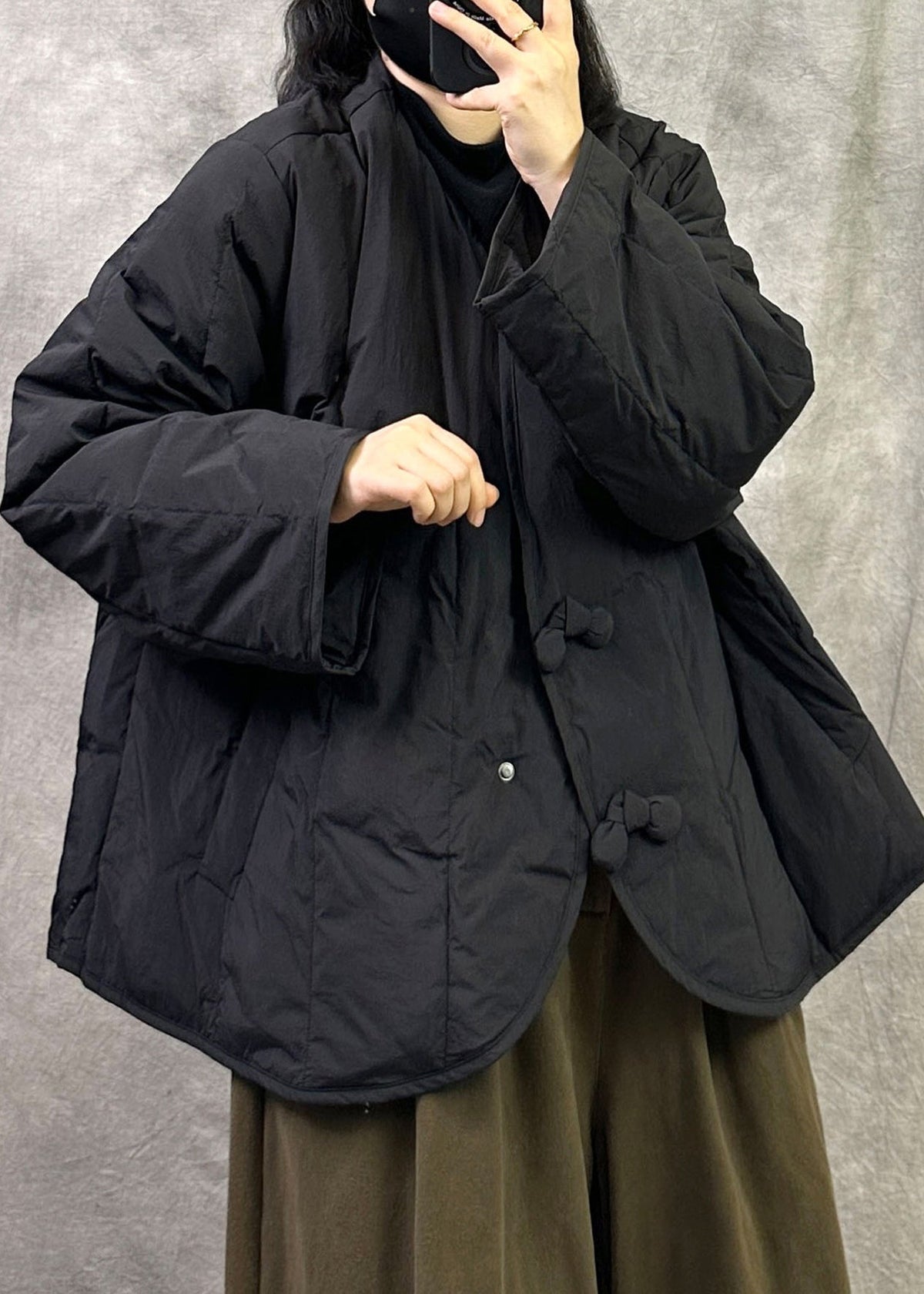 Chinese Style Black V Neck Pockets Duck Down Winter Coats
