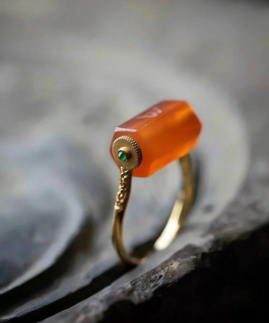 Chinese Style Copper Overgild Sugar-Cube Rotatable Rings