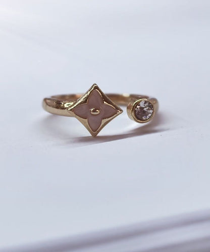 Chinese Style Gold Alloy Resin Casting Four-Leaf Clover Open Rings