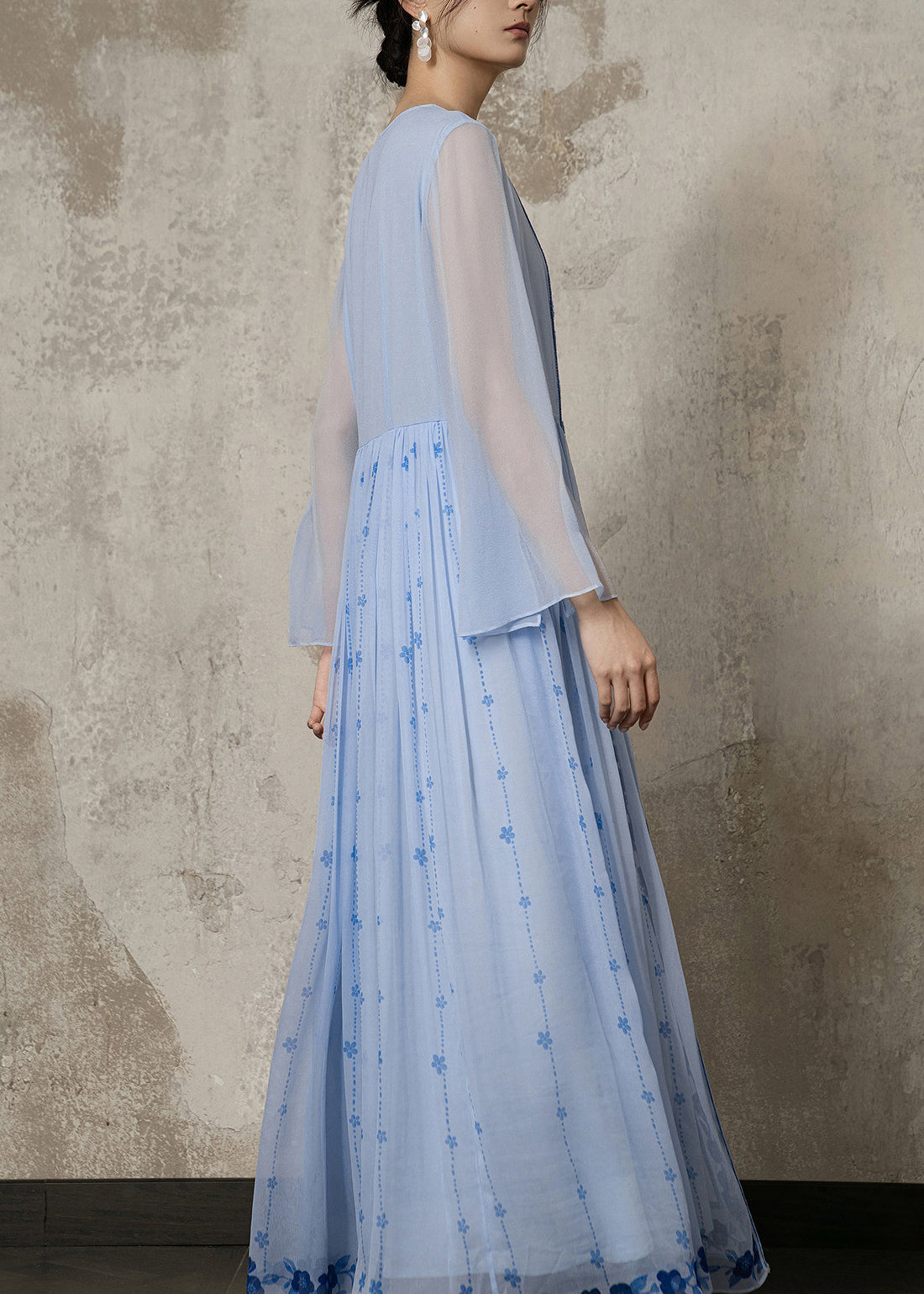Chinese Style Light Blue Embroidered Lace Up Long Dress Fall