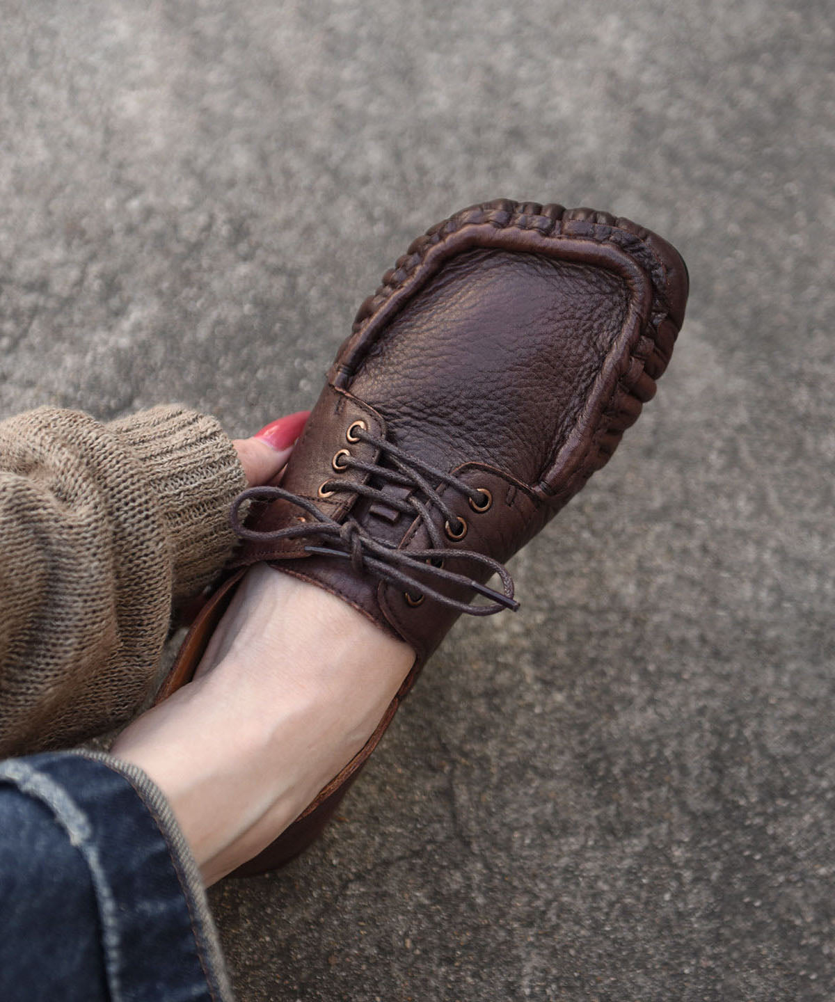 Chocolate Flat Shoes Cowhide Leather Handmade Lace Up Flat Feet Shoes