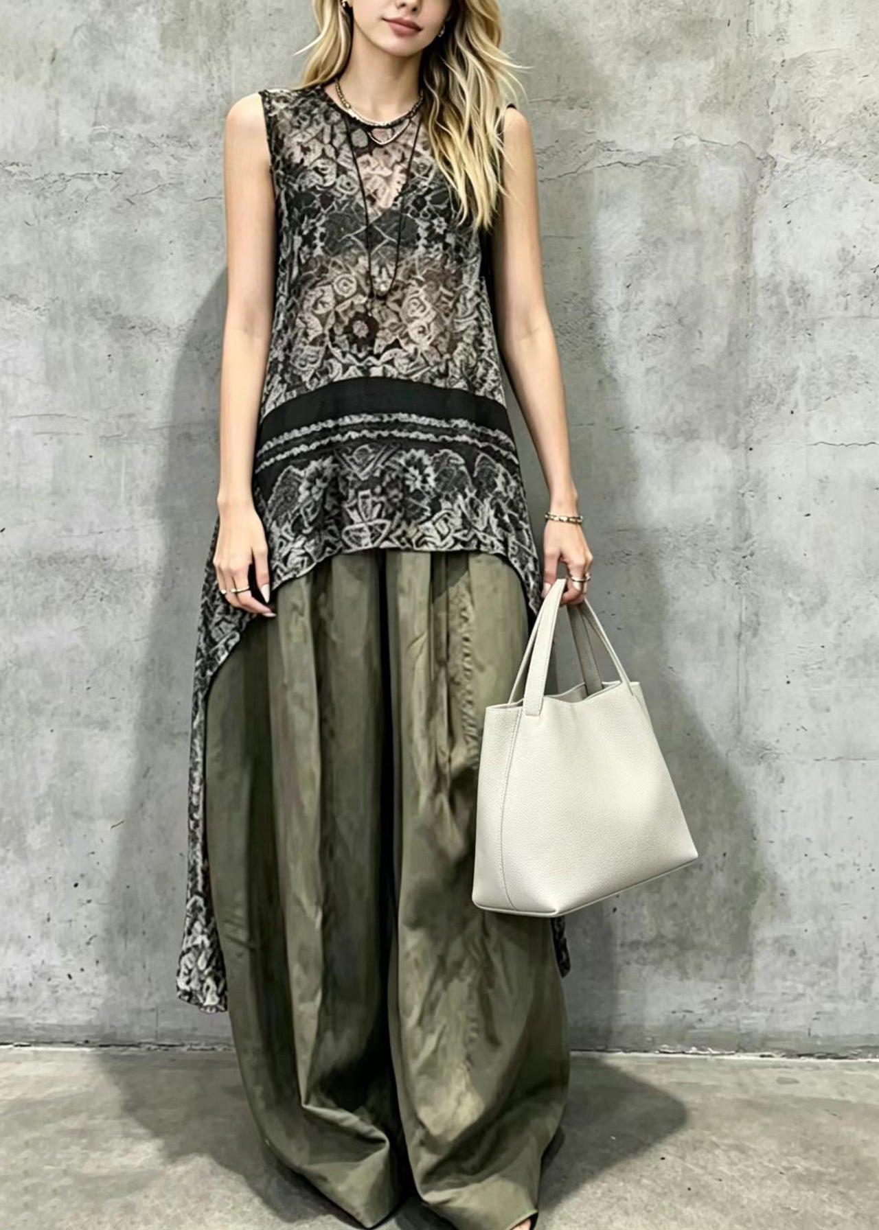 Classy Black Asymmetrical Print Top And Wide Leg Pants Two Pieces Set Sleeveless