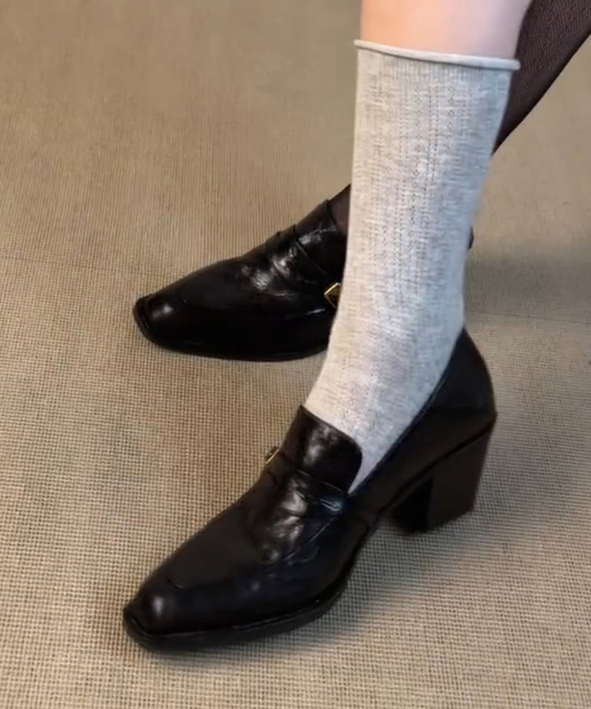 Classy Black Cowhide Leather Splicing Chunky Loafers