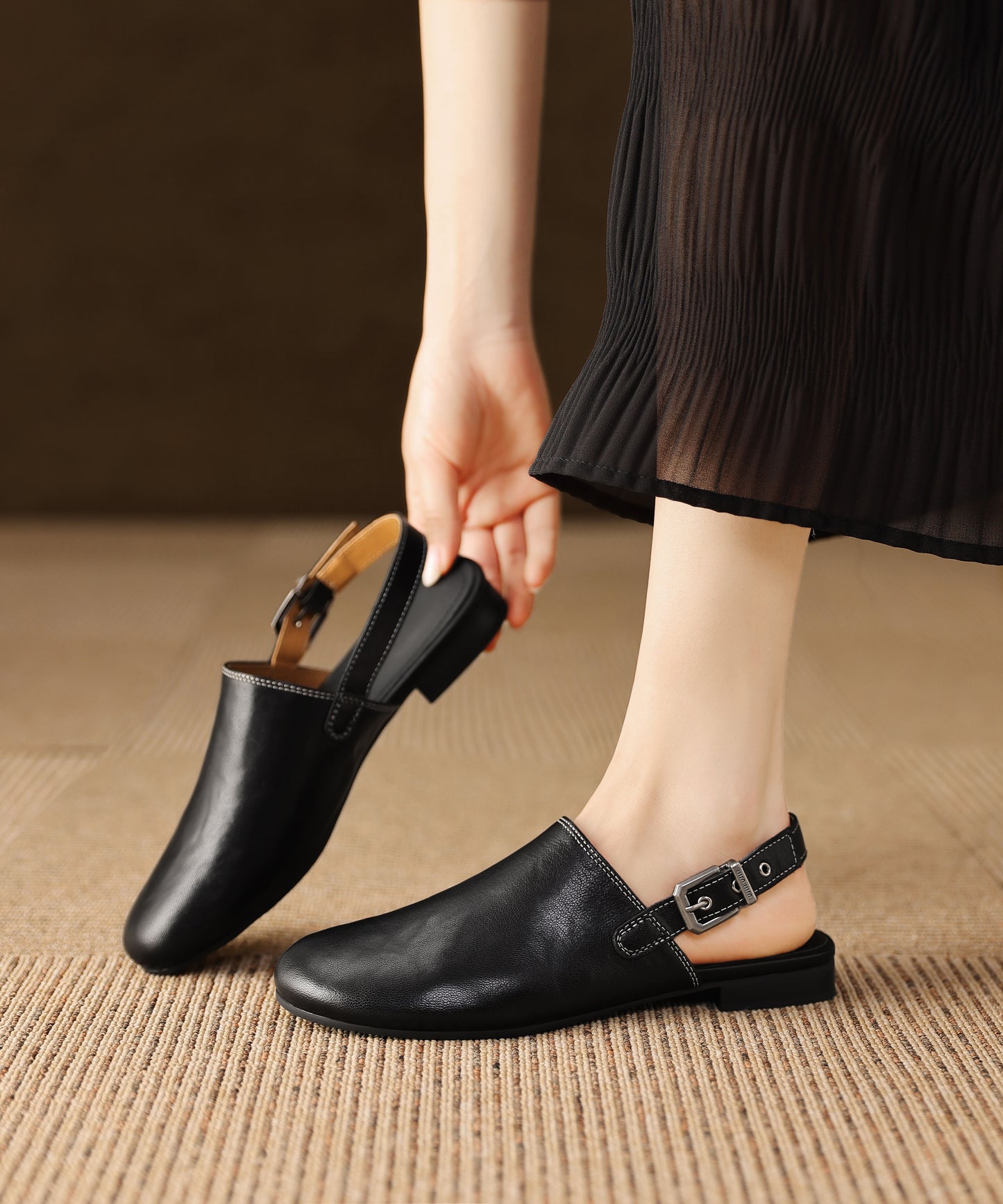 Classy Brown Sheepskin Flat Sandals Splicing Buckle Strap