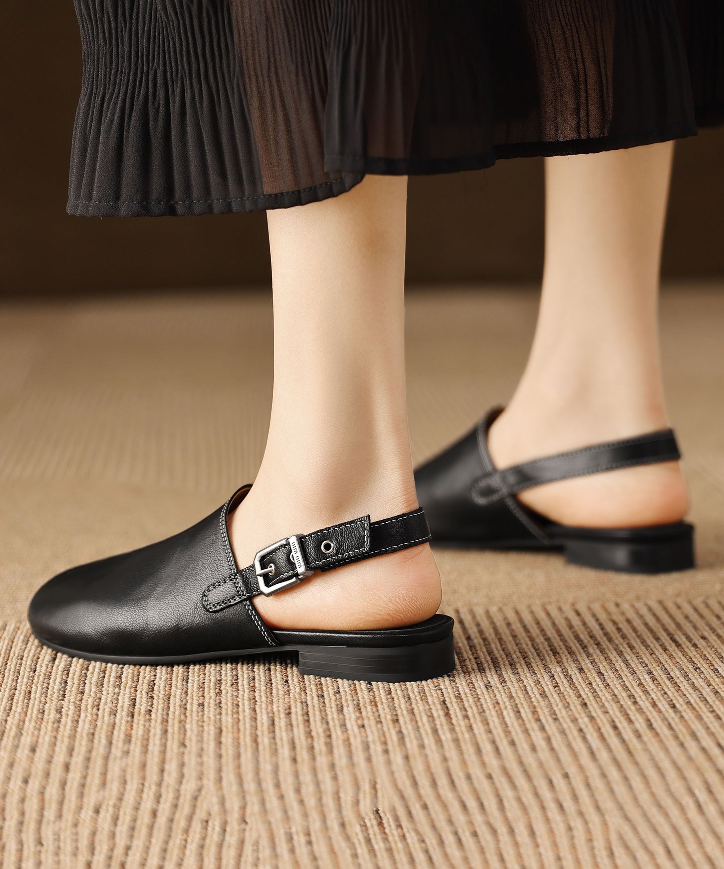 Classy Brown Sheepskin Flat Sandals Splicing Buckle Strap