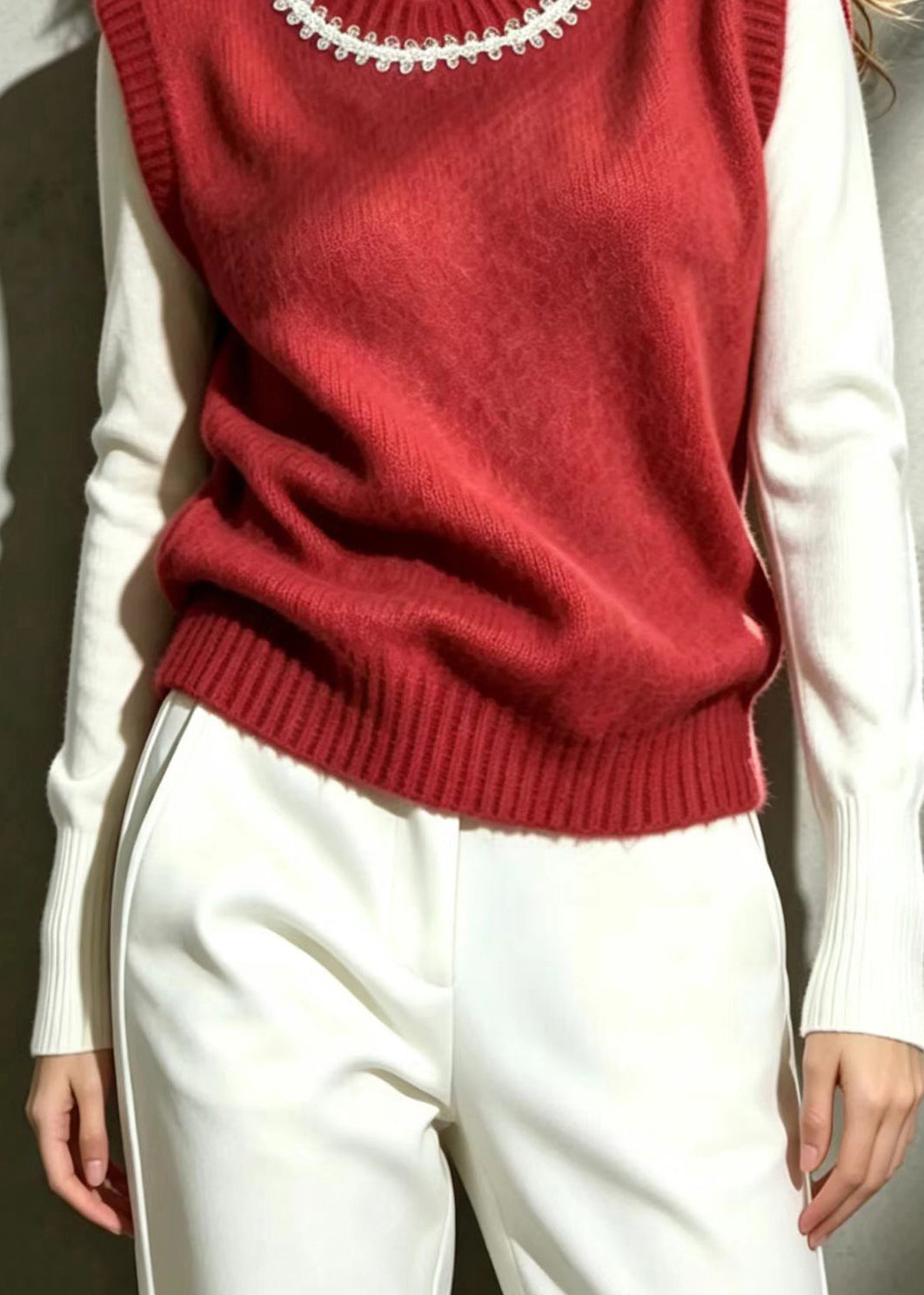Classy Red O-Neck Sequins Knit Vest Sleeveless