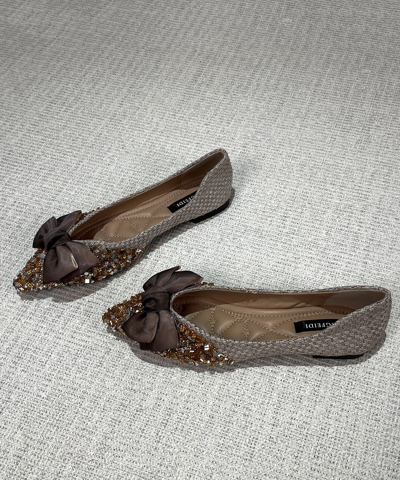 Classy Splicing Bow Pointed Toe Flats Apricot Sheepskin