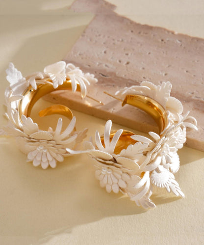 Classy White Copper Overgild Leather Floral C-Shaped Hoop Earrings