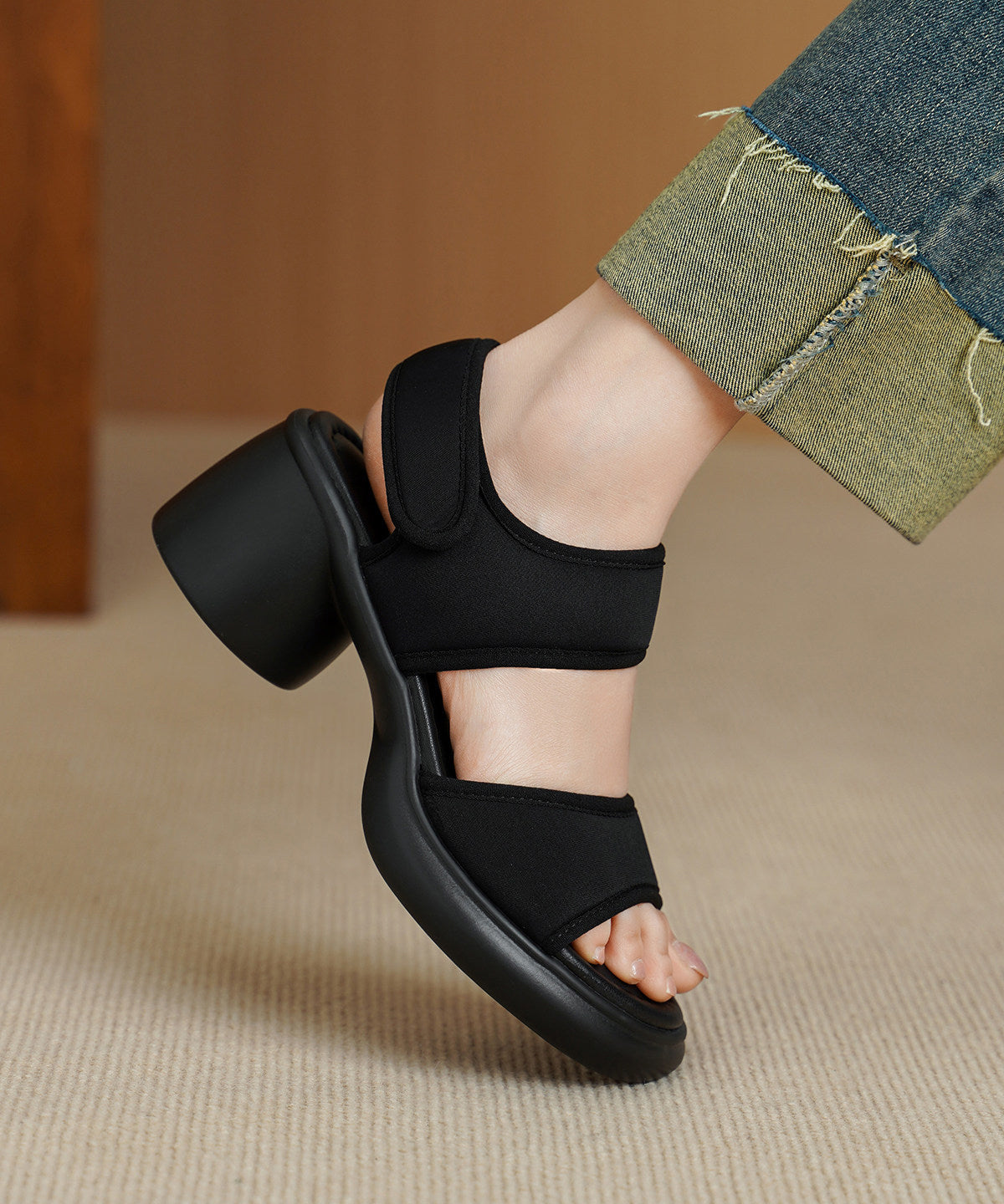 Coffee Buckle Strap Splicing Chunky Sandals Peep Toe