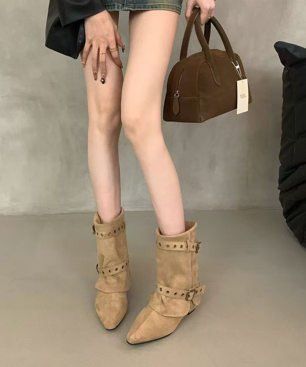Comfortable Chunky Boots Khaki Faux Leather