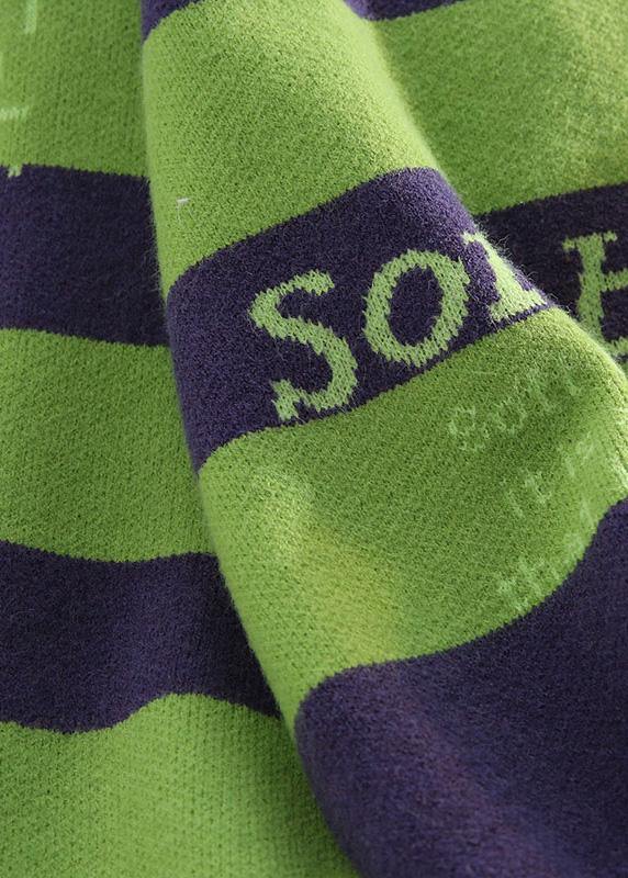 Cozy alphabet green knitwear Loose fitting high neck knitted t shirt - SooLinen