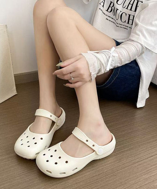 Cute Cartoon White Cave Polka Dot Beach Baotou Slide Sandals