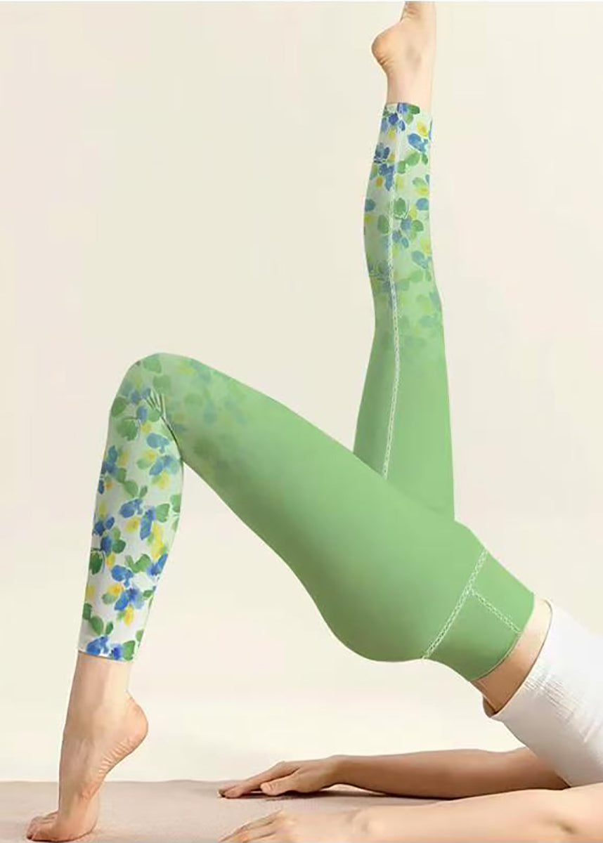 Dynamic Green Gradient Floral Print High Waist Super Stretch Capri Athletic Leggings