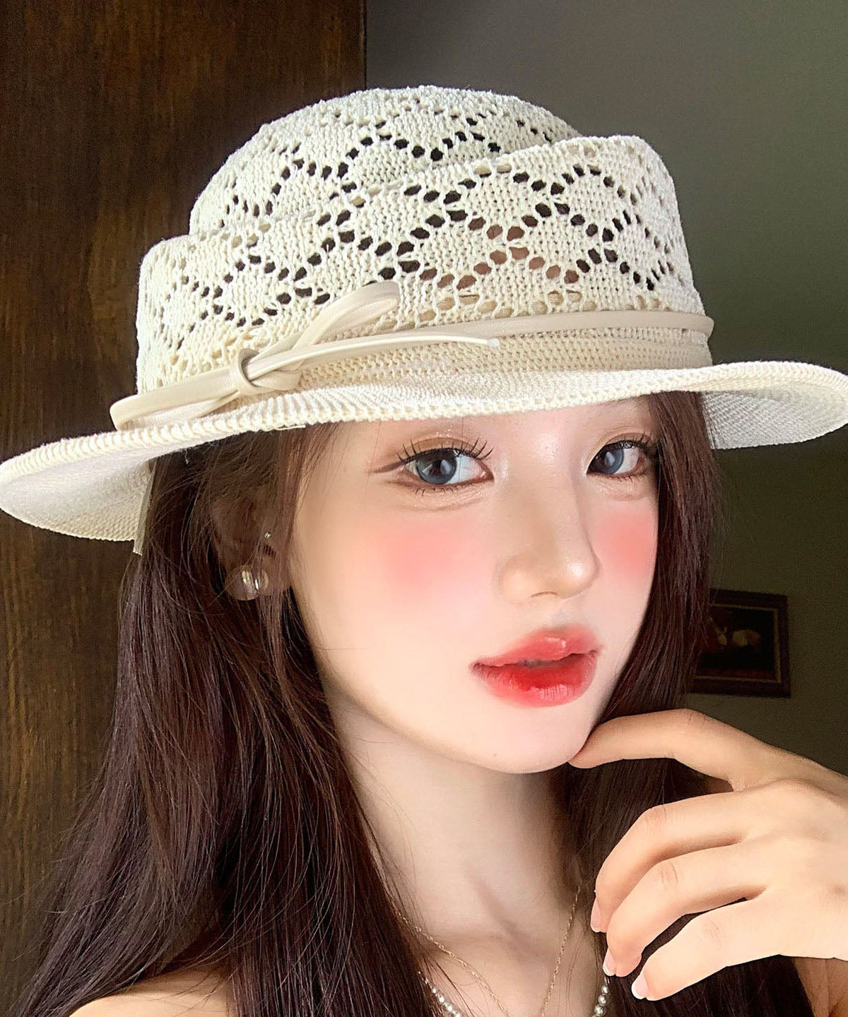 Elegant Beige Bow Hollow Out Straw Woven Cloche Hat