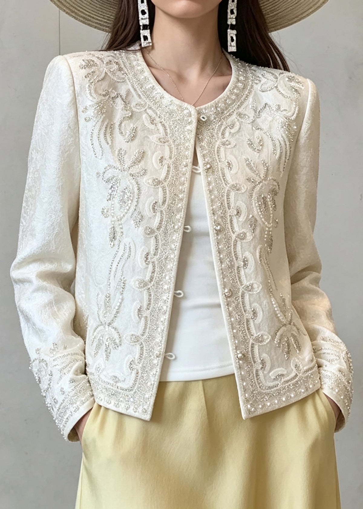 Elegant Beige Embroidered Nail Bead Coats Long Sleeve