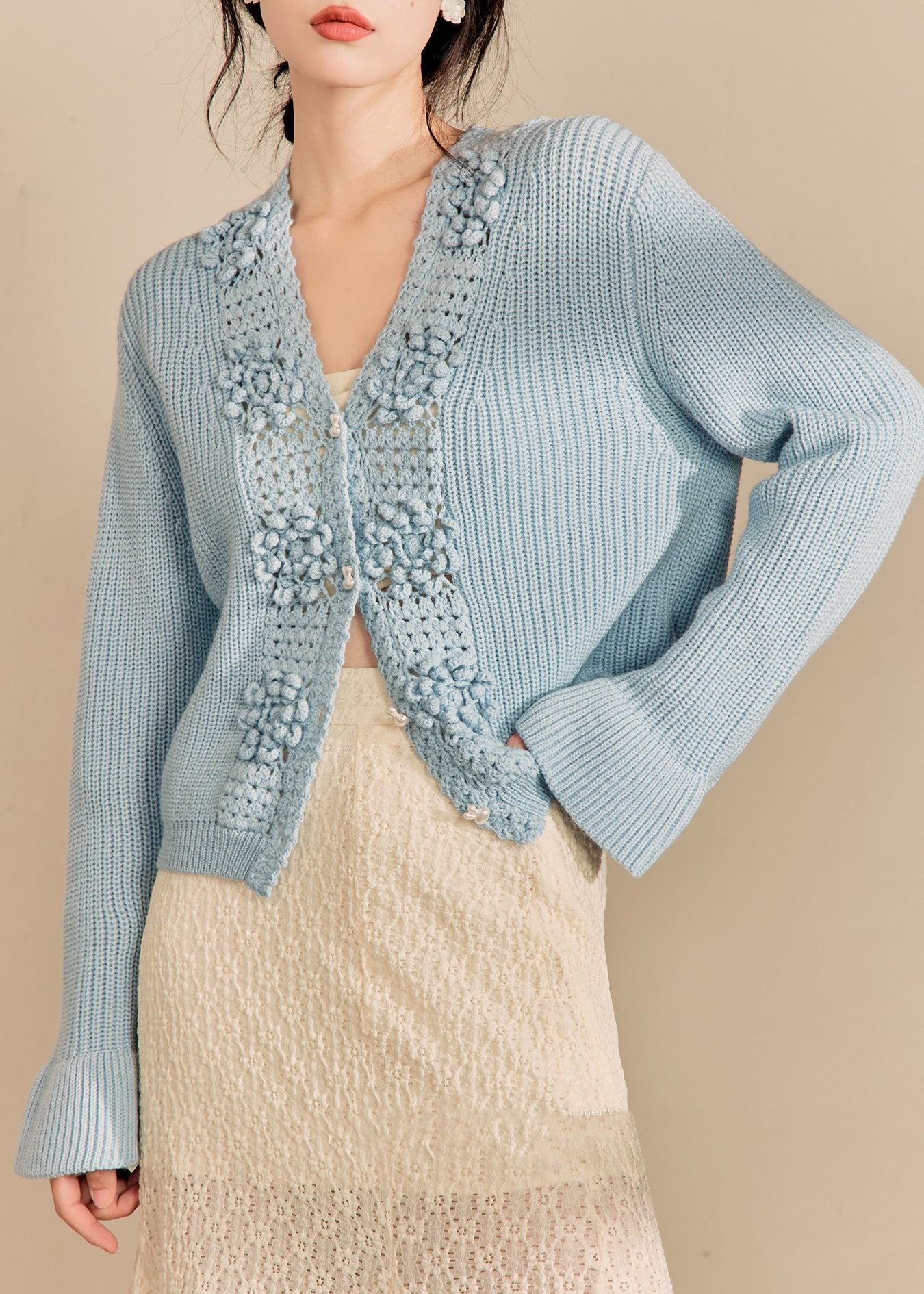Elegant Blue V Neck Hollow Out Knit Cardigan Spring