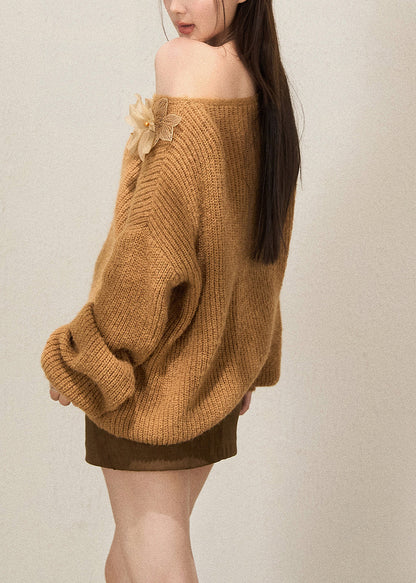Elegant Brown Cold Shoulder Floral Decorated Knit Shirts Fall
