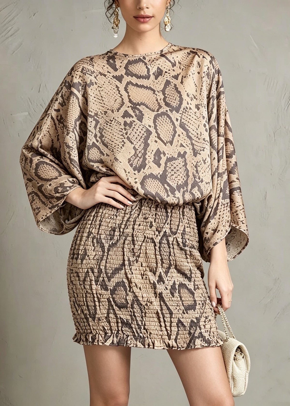 Elegant Khaki O Neck Leopard Print Chiffon Dress Batwing Sleeve