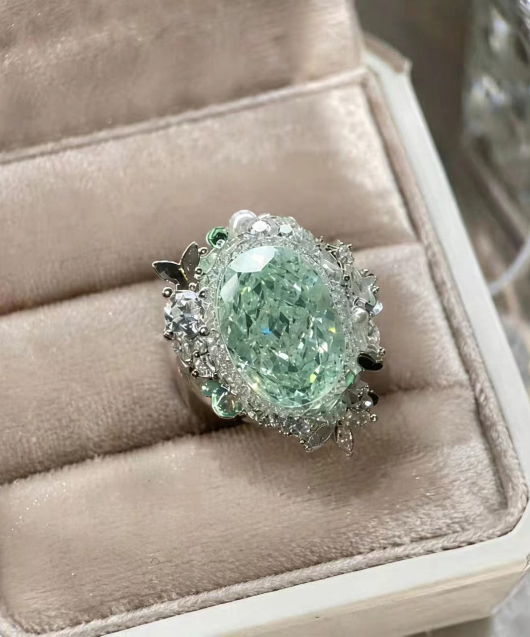 Elegant Light Green Alloy Zircon Open Rings