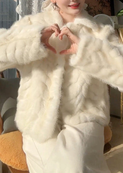 Elegant Milk White Peter Pan Collar Solid Mink Hair Coats Winter