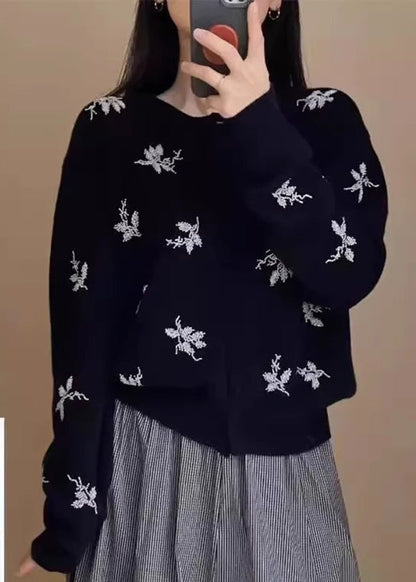 Elegant Navy Embroidered Button Knit Coat Fall