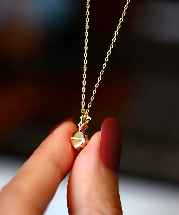 Elegant Red Garnet Adjustable 14K Gold Pendant Necklace