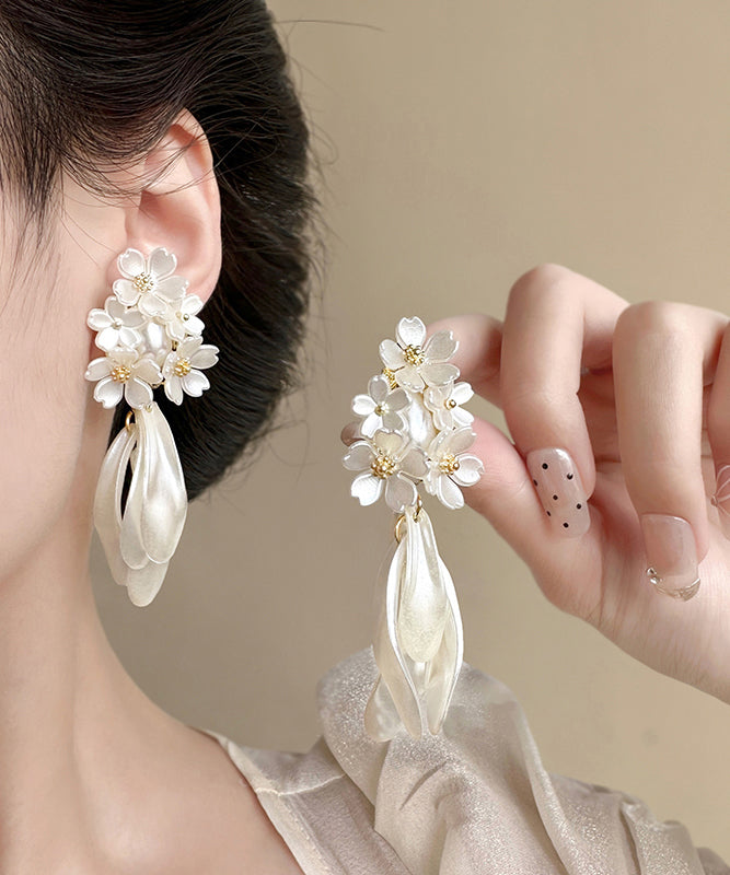Elegant White Copper Acrylic Pearl Jasmine Tassel Stud Earrings