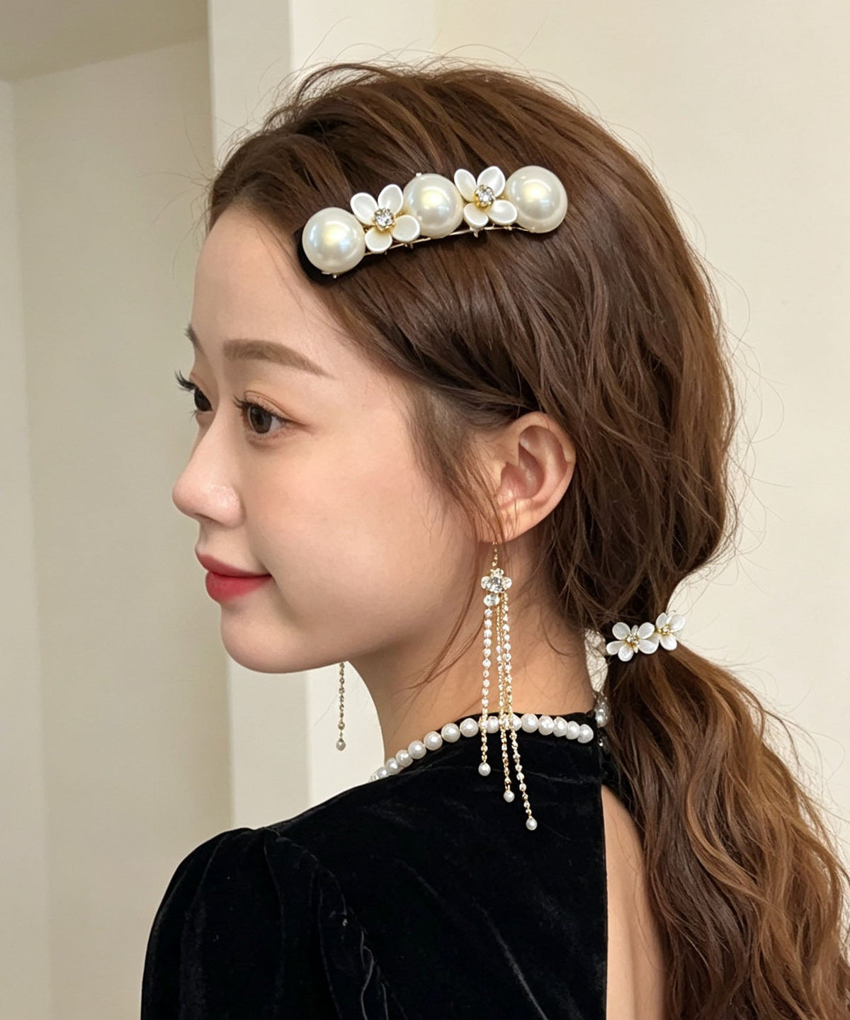 Elegant White Metal Pearl Floral A Pair Hairpin