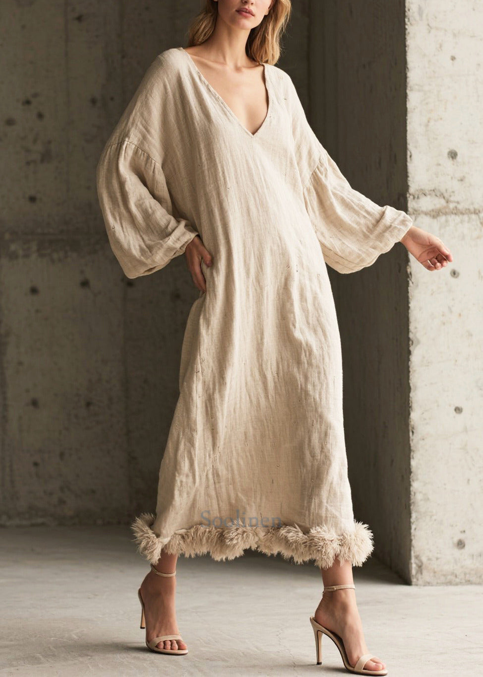 Elegant White V Neck Patchwork Faux Fur Maxi Dresses Fall