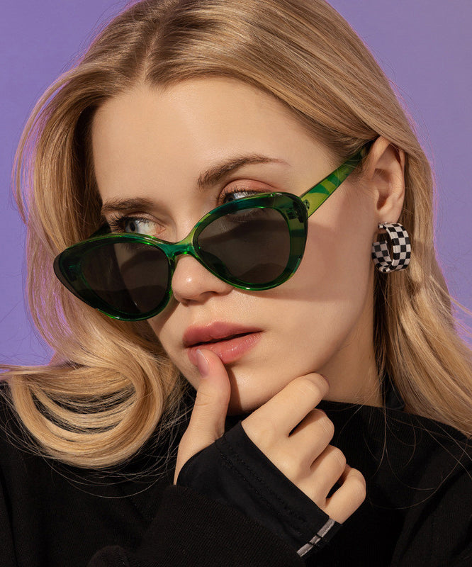 European And American Beige Versatile Triangle Sunglasses