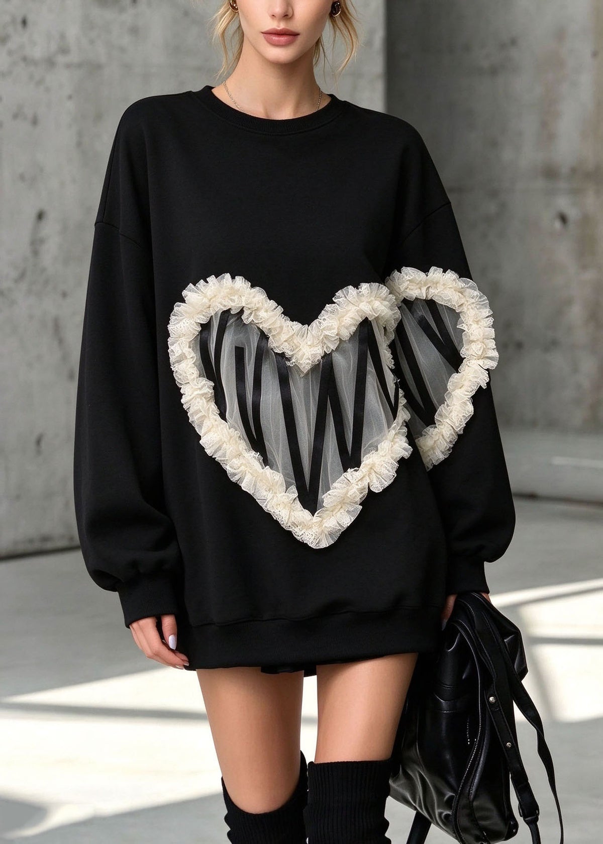 Fashion Black O Neck Lace Ruffled Patchwork Warm Fleece Pullover Streetwear Winter