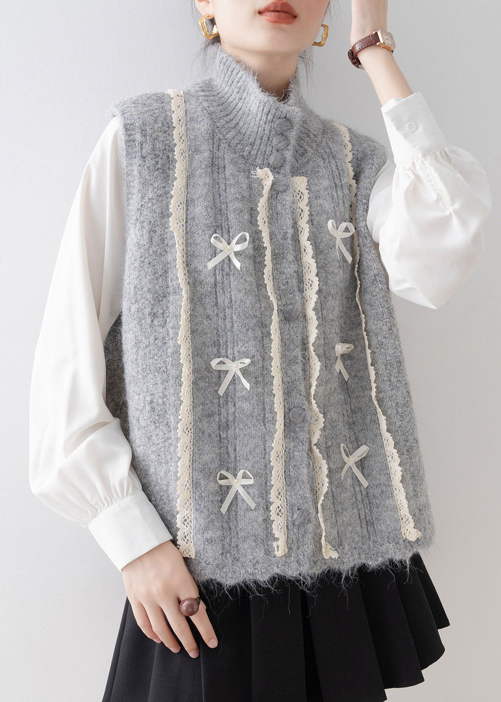 Fashion Grey Stand Collar Lace Patchwork Knit Vest Sleeveless