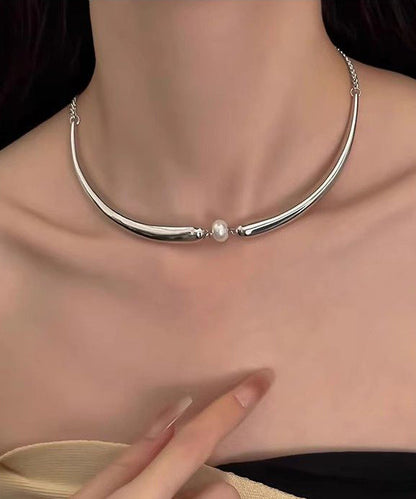 Fashion Pearl Patchwork Fine Tungsten Steel Choker