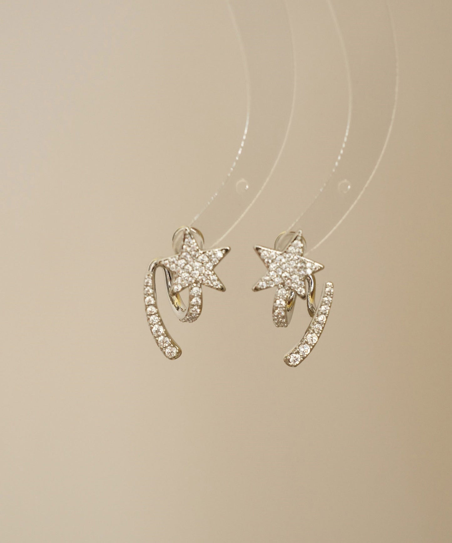 Fashion Silk Sterling Silver Zircon Pentagram Stud Earrings
