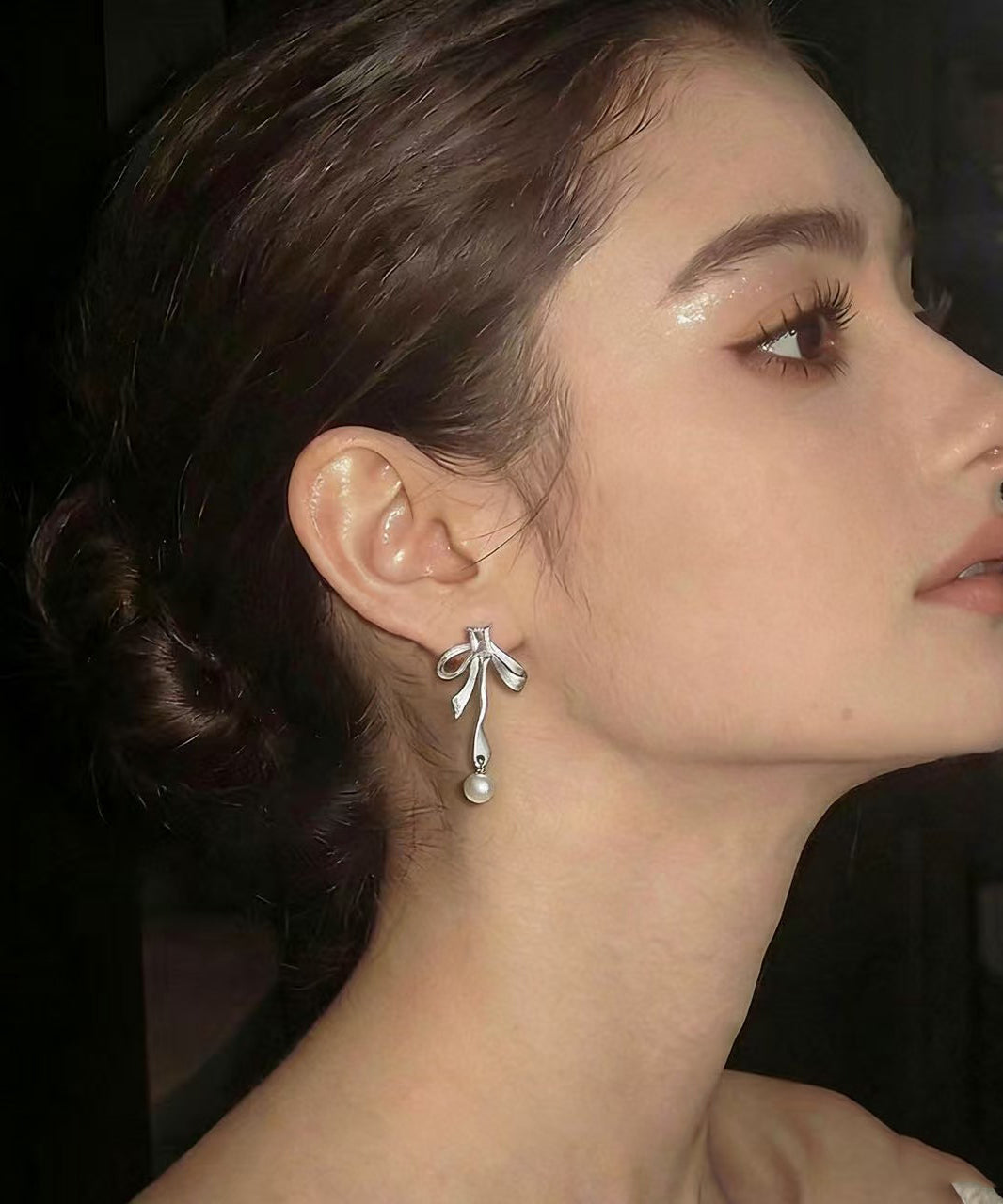 Fashion Silvery Bow Metal Pearl Pendant Fine Zircon Drop Earrings