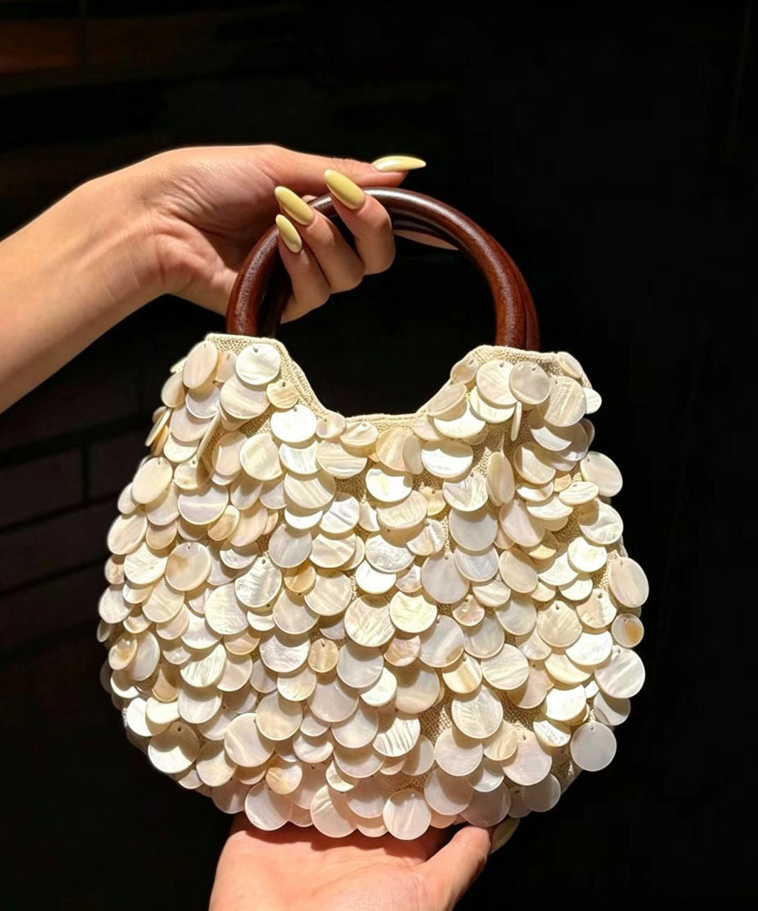 Fashion Versatile Hand Woven Shell Tote Bag