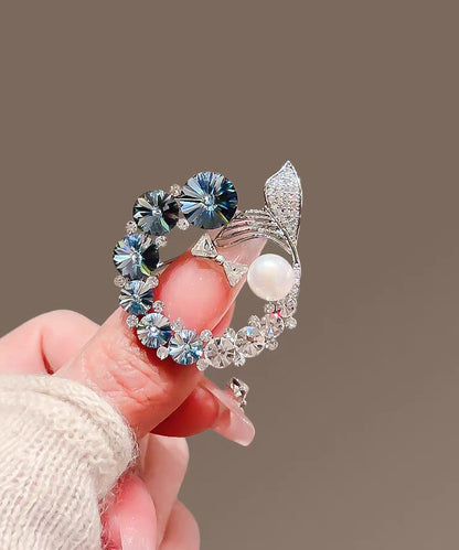 Fine Colorblock Pearl Crystal Zircon Fishtail Brooches