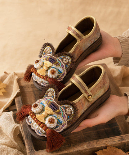 Fine Tiger Flat Shoes For Women Chinese Style Embroidered Flat Shoes