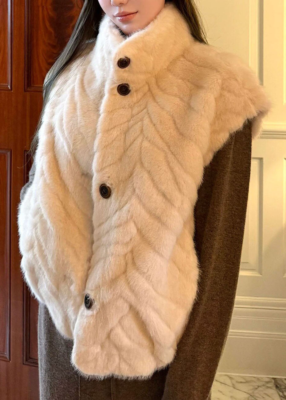 Fine White Patchwork Button Fuzzy Fur Waistcoat Short Sleeve