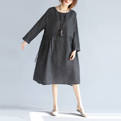 Fine black Midi-length cotton linen dress Loose fitting linen cotton dress vintage long sleeve large hem O neck tunic natural cotton linen dress