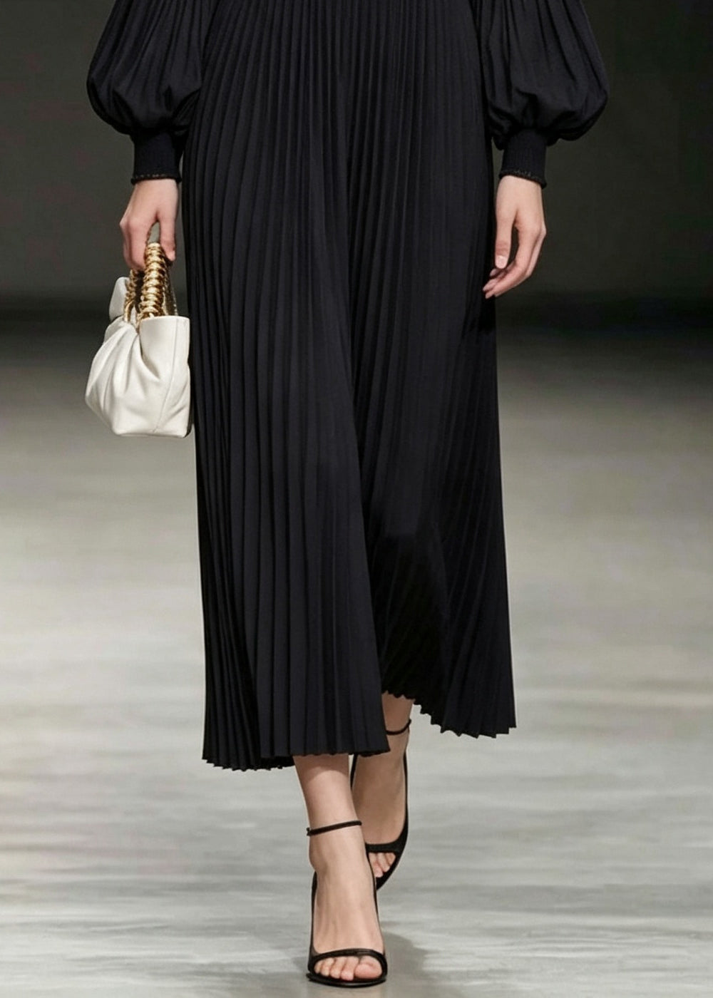 Fitted Black O-Neck Cotton Pleated Dresses Lantern Sleeve