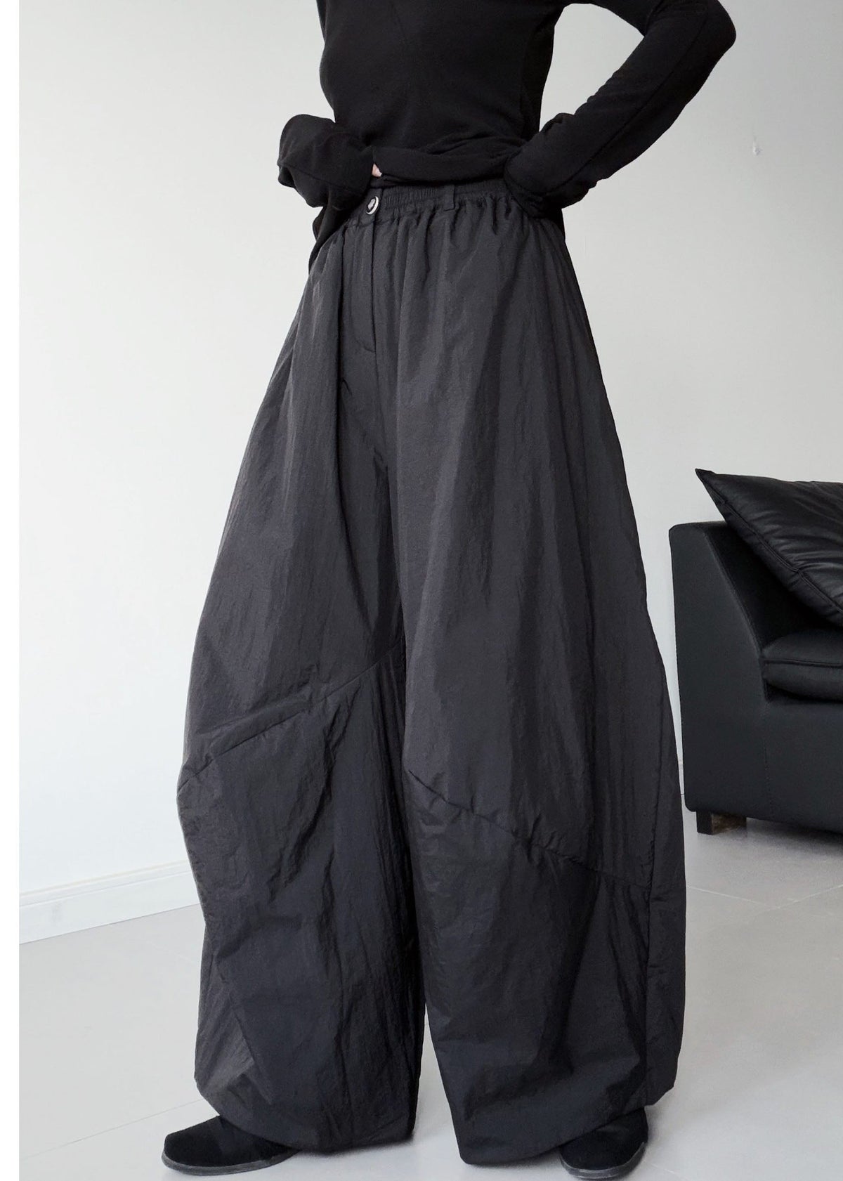 Fitted Black Oversized Pockets Fine Cotton Filled Pants Winter