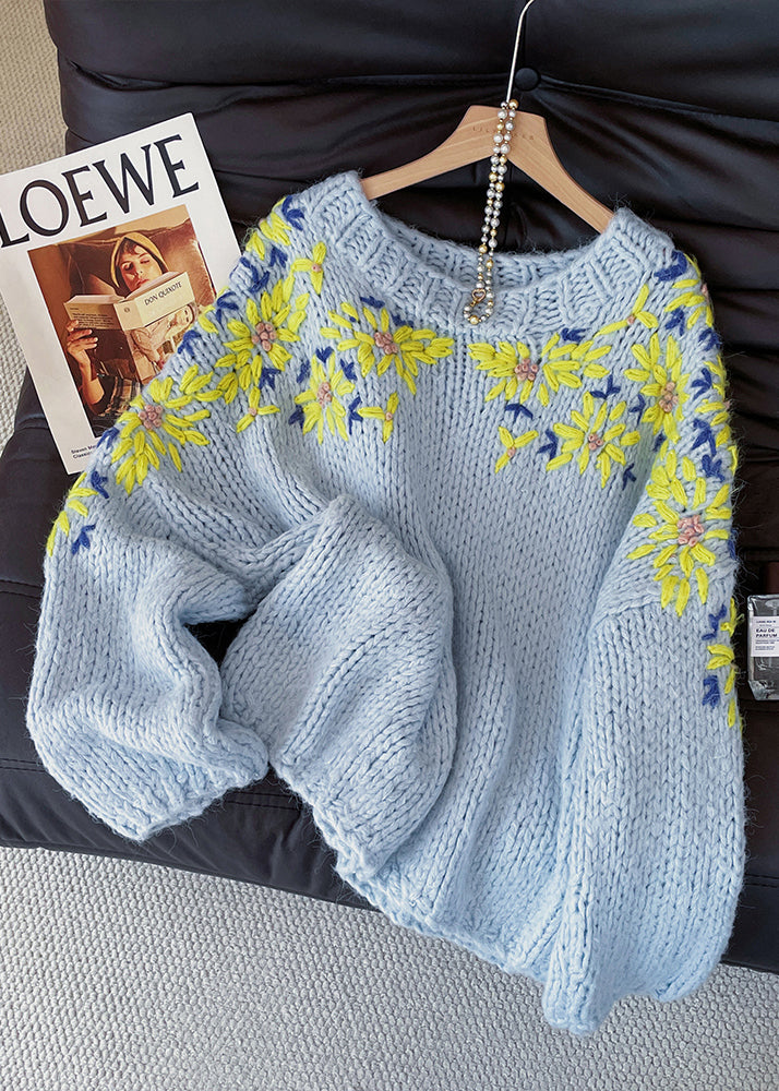 Fitted Blue Embroidered Thick Knitted Tops Fall