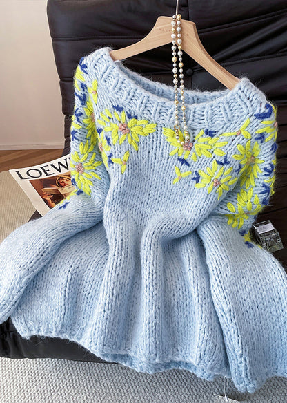 Fitted Blue Embroidered Thick Knitted Tops Fall