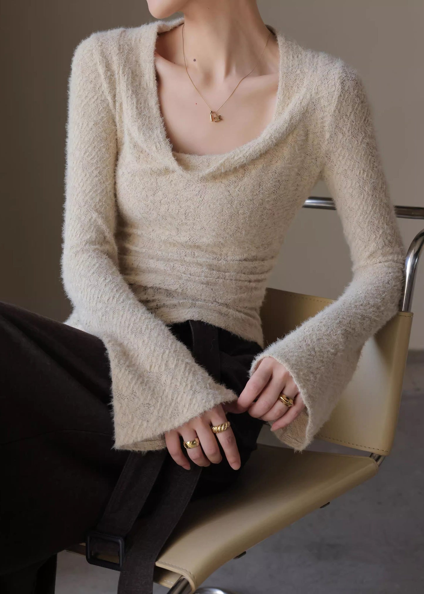 French Apricot Slim Fit Knit Top Flare Sleeve