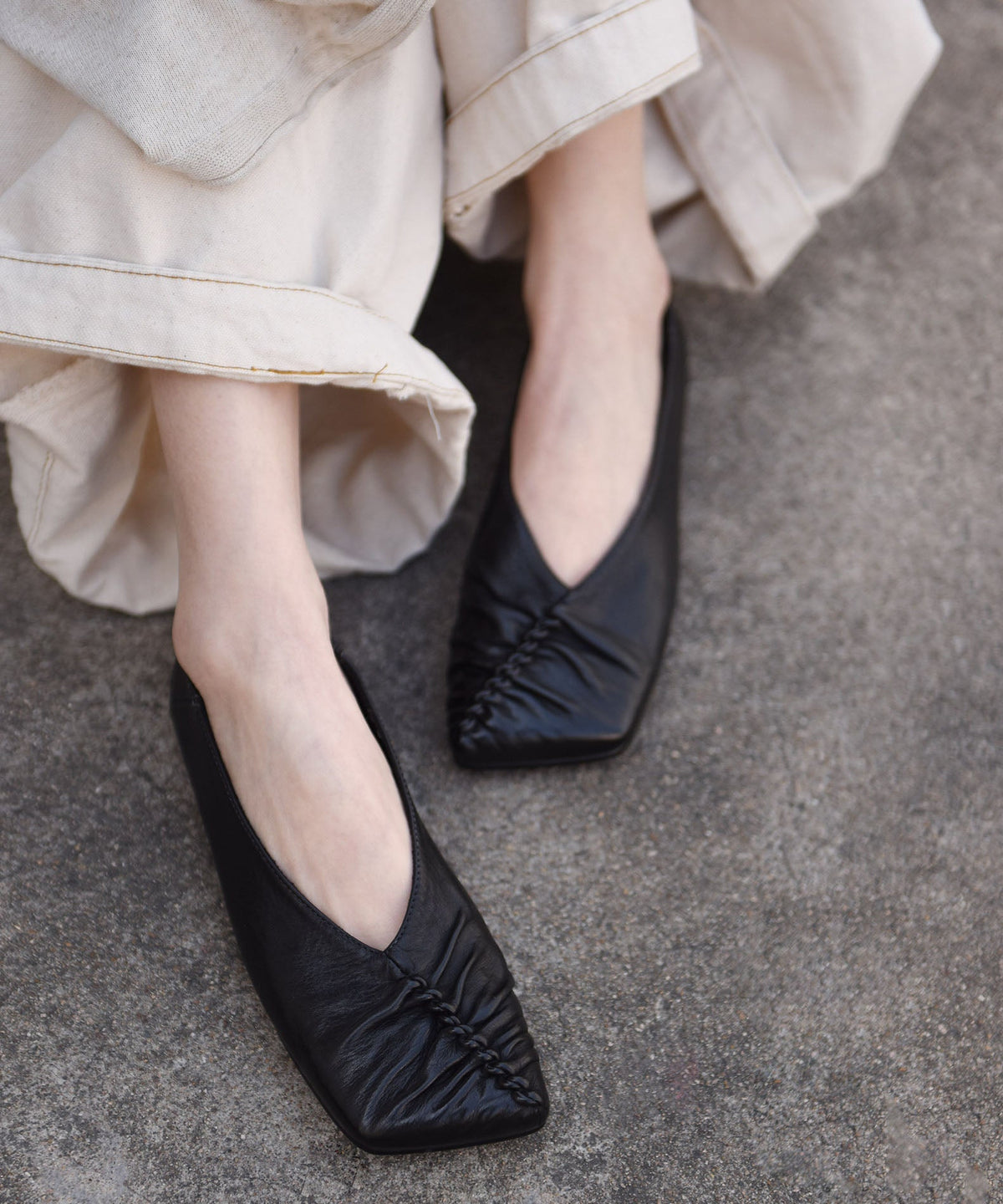 Genuine Leather Flat Shoes Black Wrinkled Flat Feet Shoes