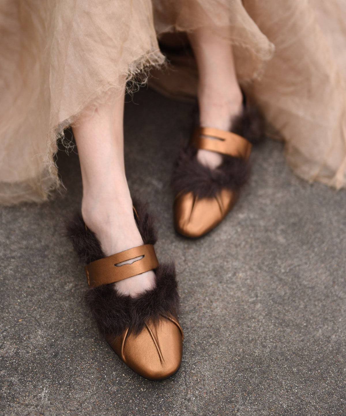 Gold Faux Fur Splicing Sheepskin Flat Shoes For Women