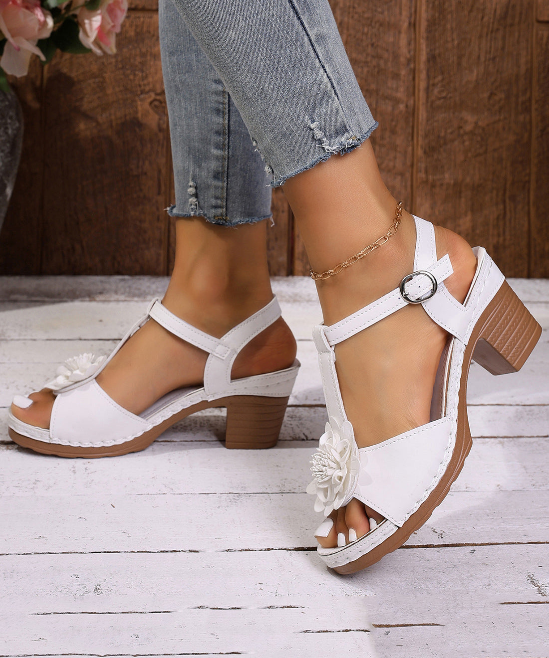 Grey Faux Leather Chunky Sandals Splicing Floral Peep Toe