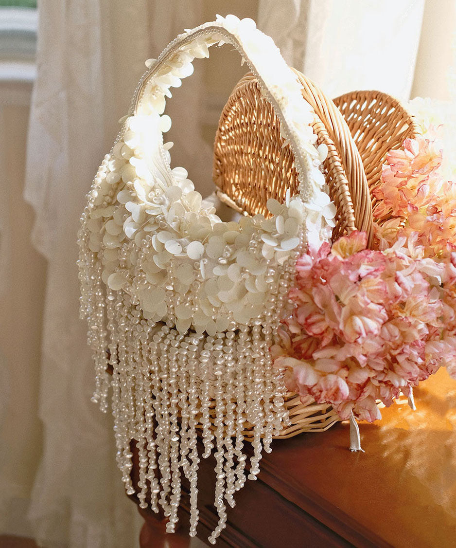 Handmade Weaving White Pearl Tassel Petal Versatile Hobo Bag